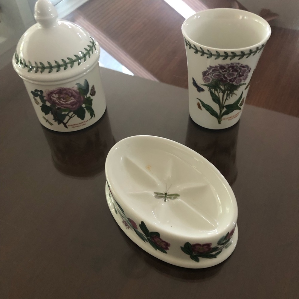 COPY - Vanity set